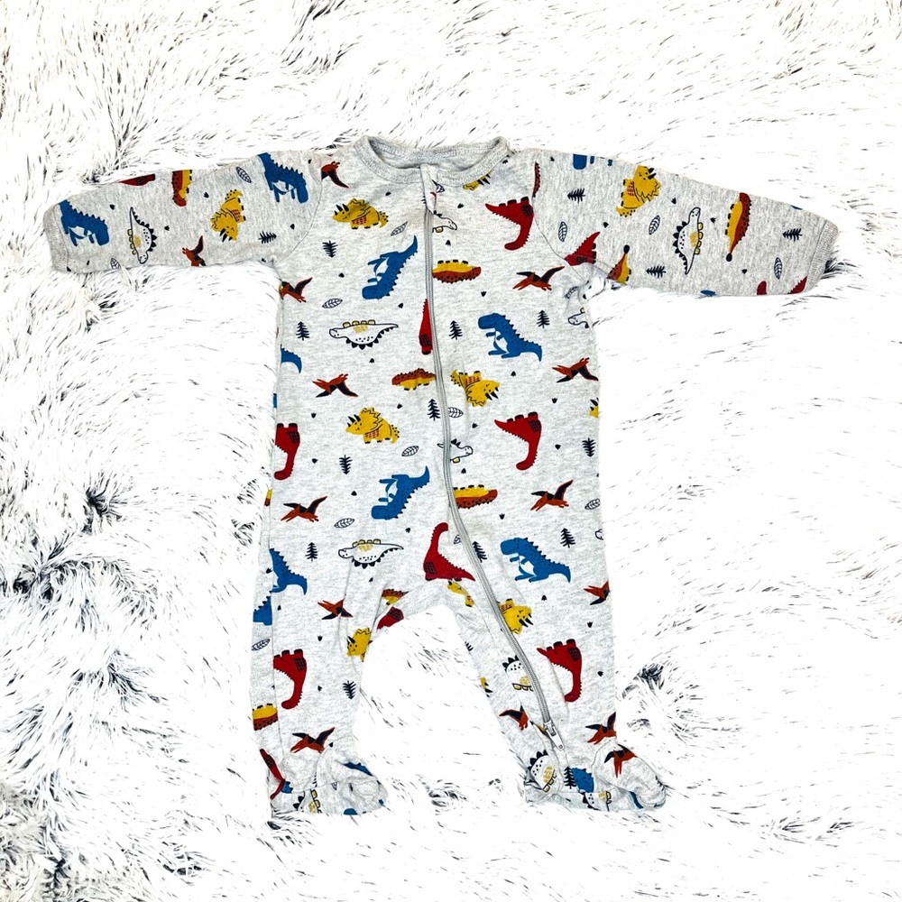 Wonder Nation 3-6M feet onesie